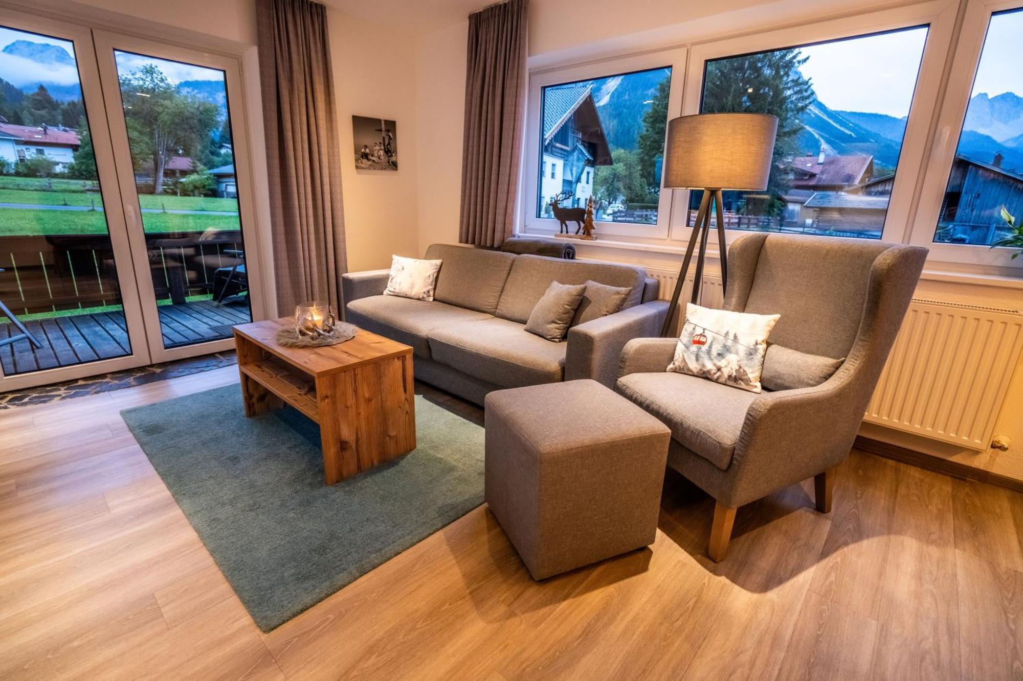 Tiroler Alpblick Appartements Ehrwald Bagian luar foto