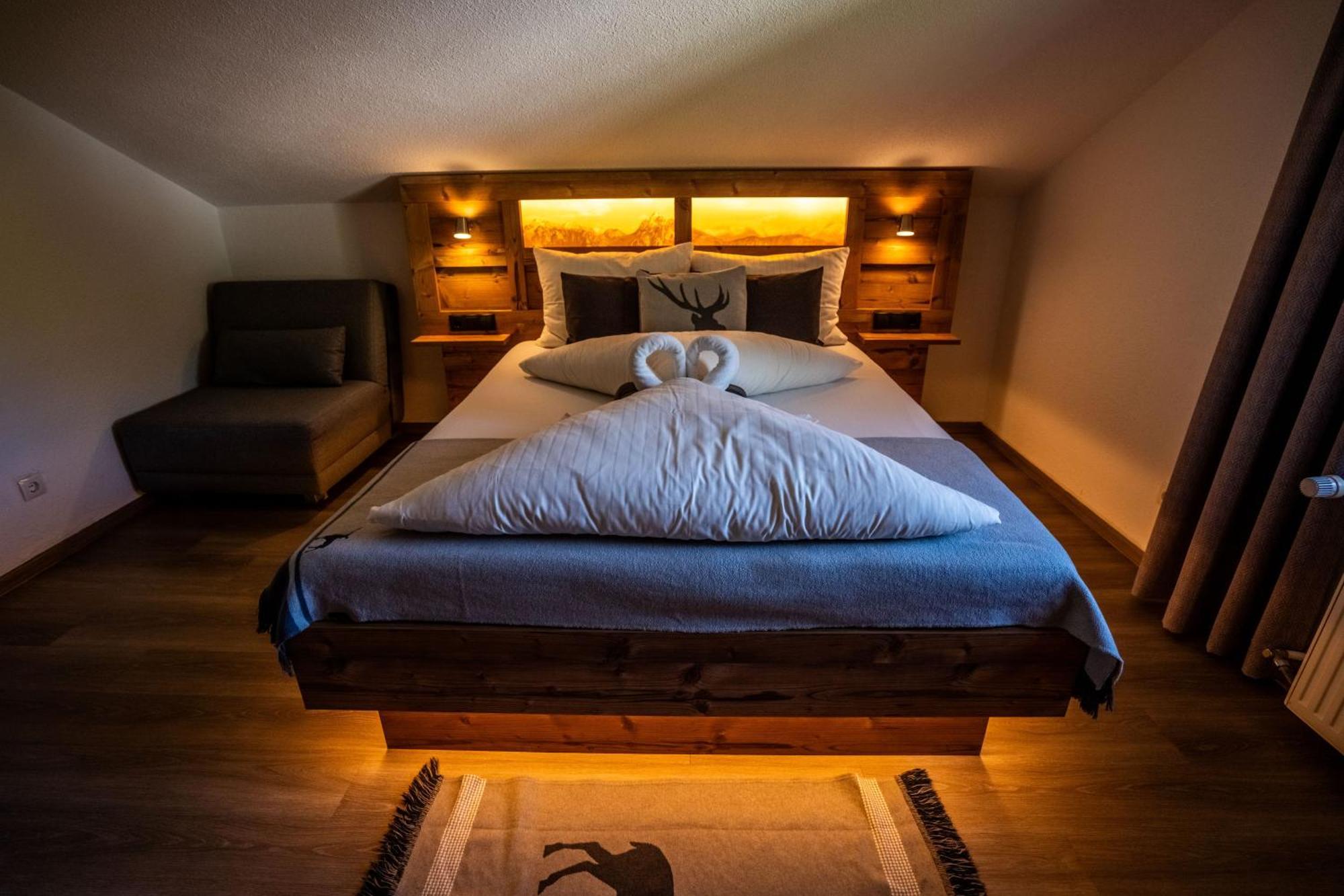 Tiroler Alpblick Appartements Ehrwald Bagian luar foto