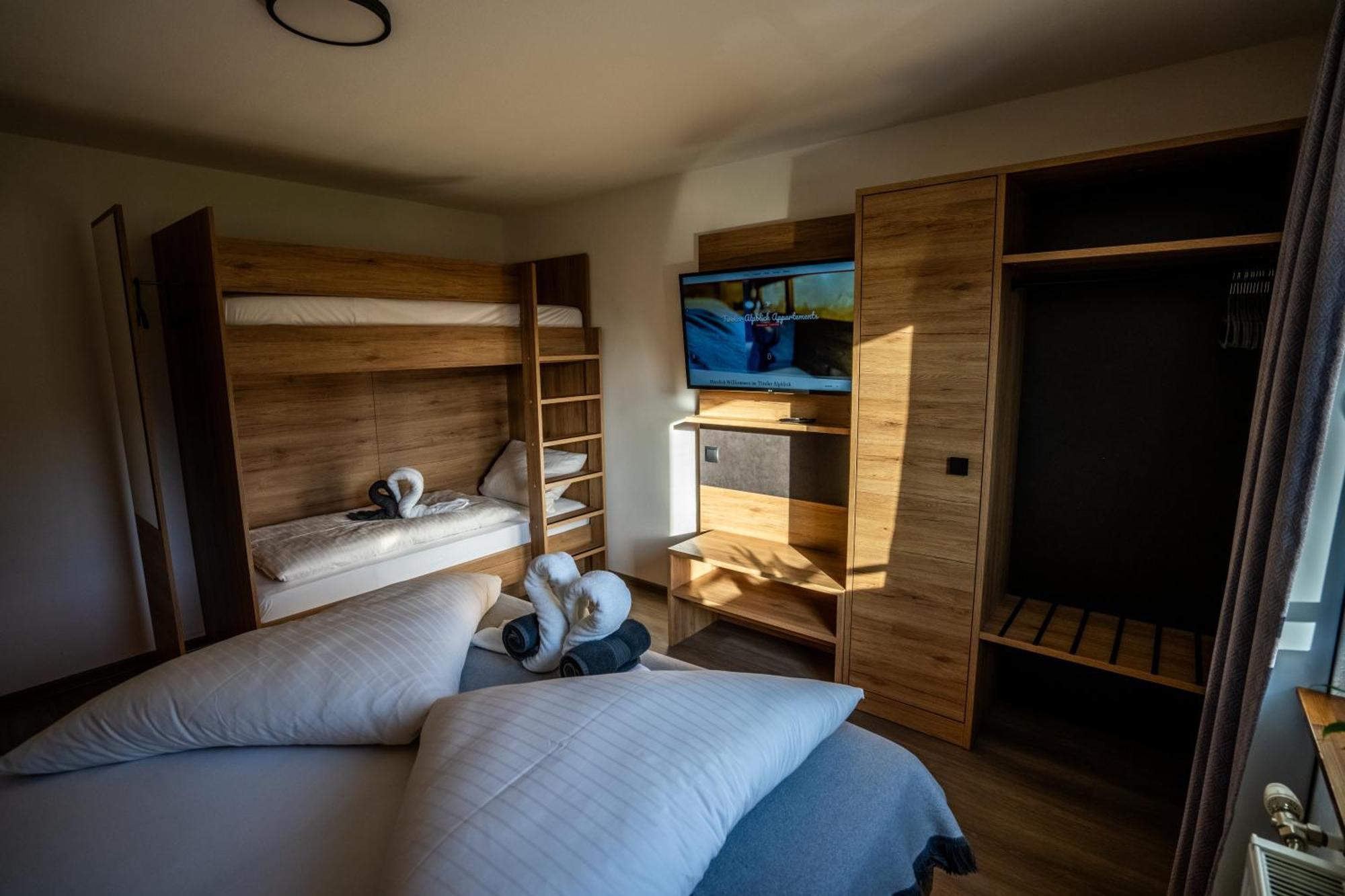 Tiroler Alpblick Appartements Ehrwald Bagian luar foto