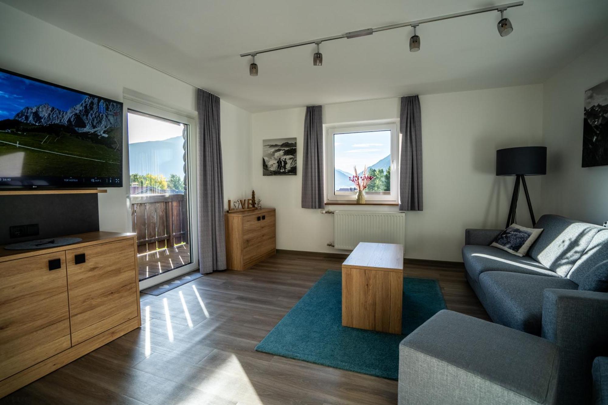 Tiroler Alpblick Appartements Ehrwald Bagian luar foto