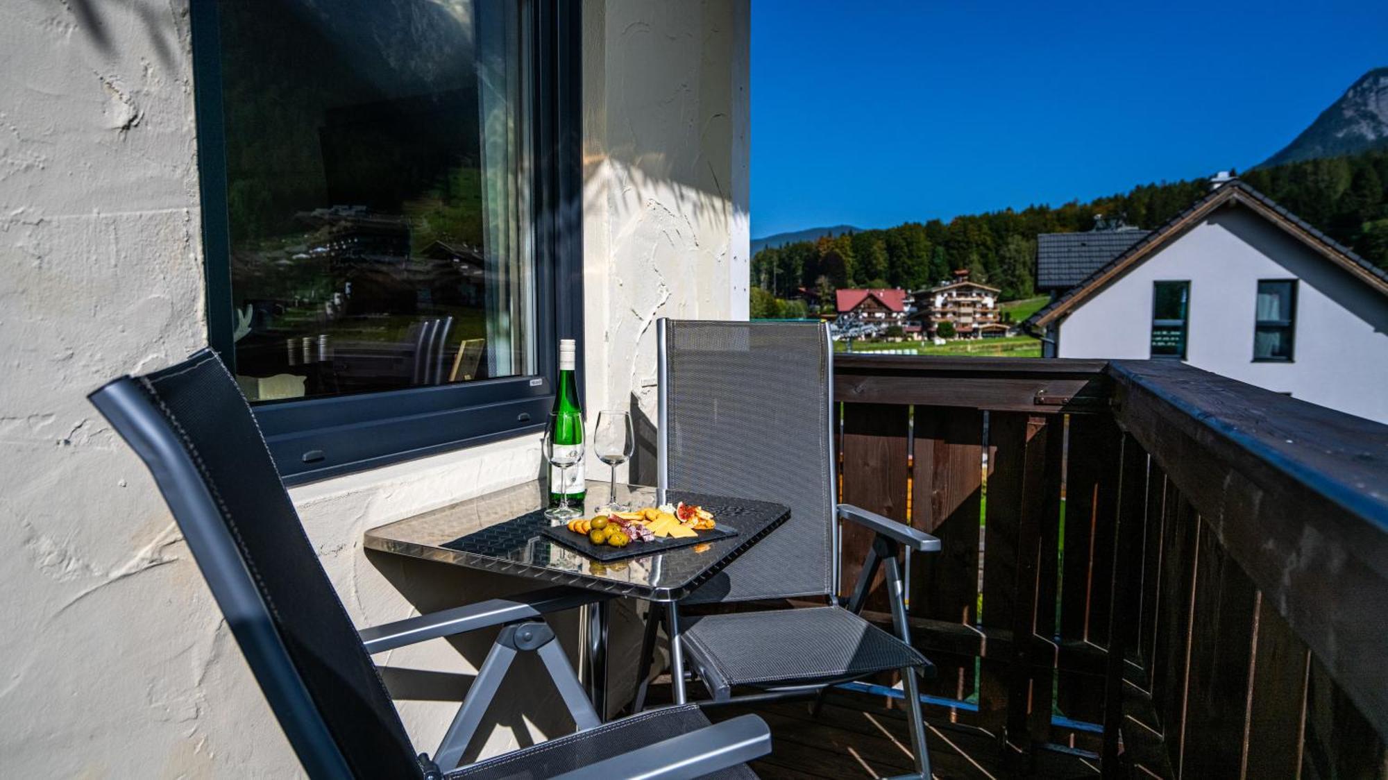 Tiroler Alpblick Appartements Ehrwald Bagian luar foto
